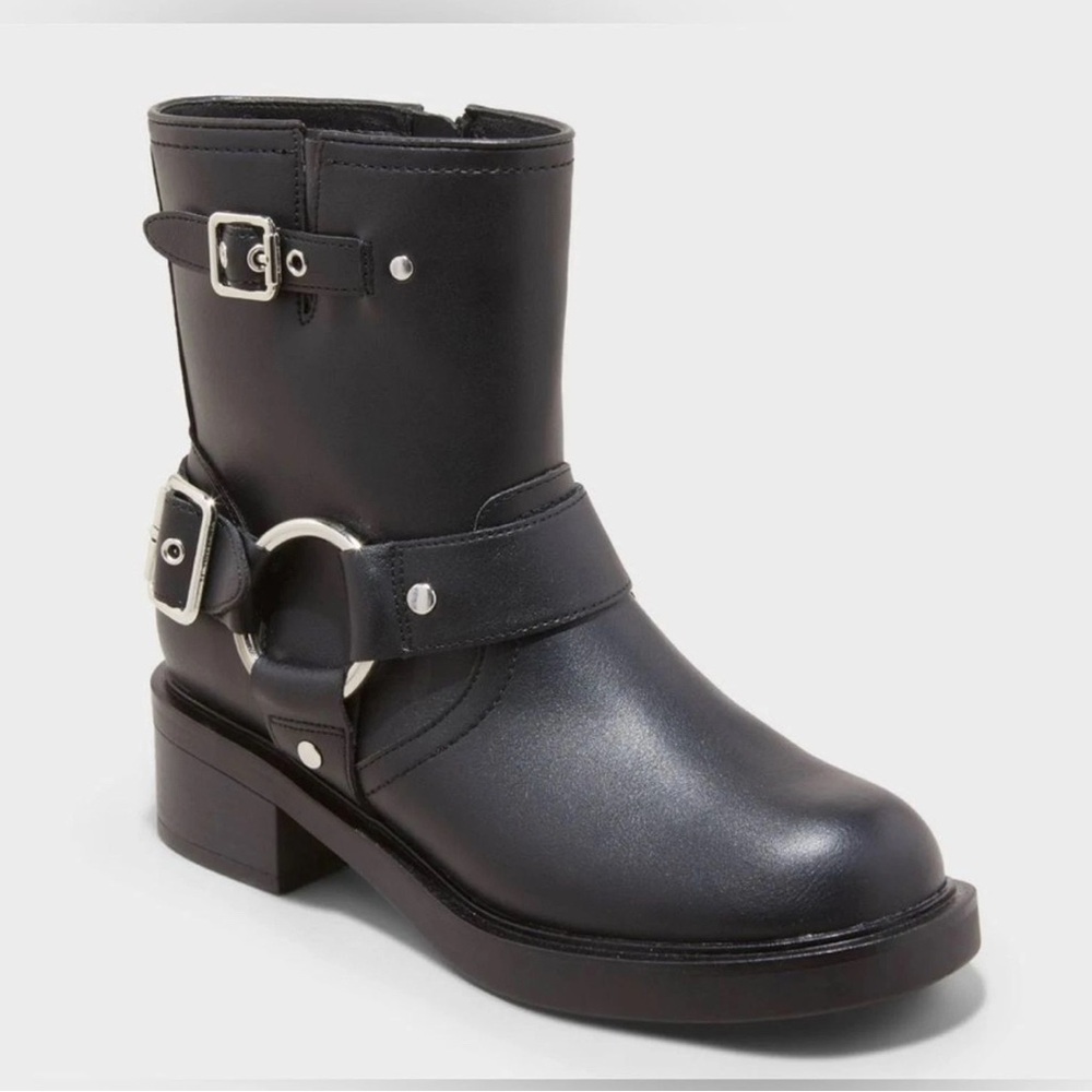 Universal Thread Black Moto Boots